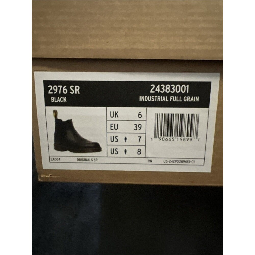 Mens Size 7 / Womens 8 Dr. Martens 2976 SR Black Classic Leather Chelsea Boots - Picture 2 of 9